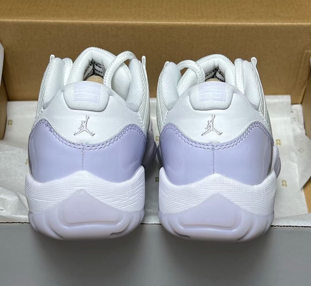 11s pure violet