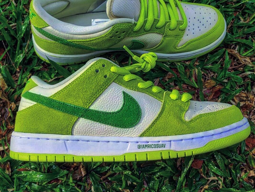 dunk low sb apple