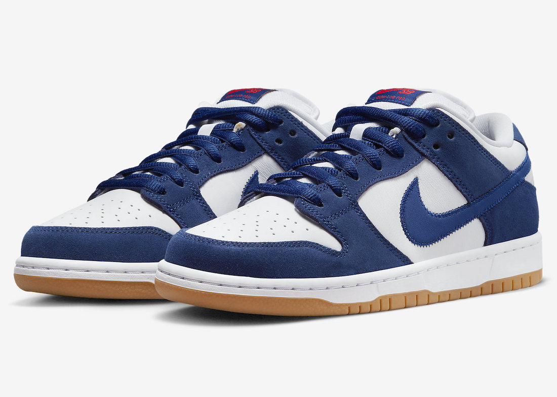 nike sb dunk first released