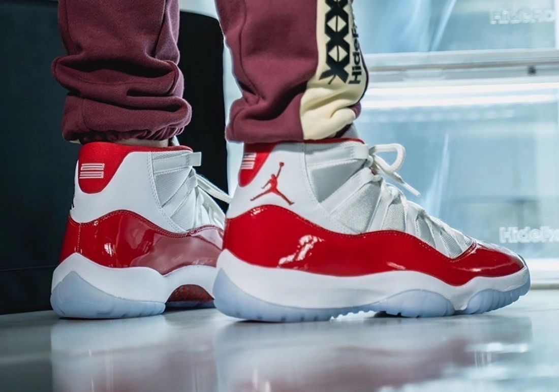 red jordan 11 on feet