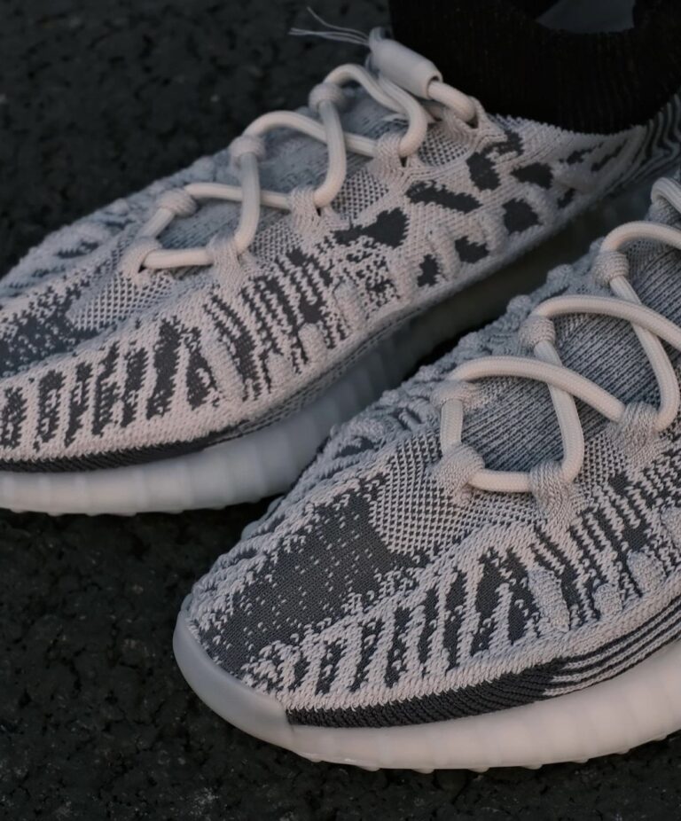 adidas Yeezy Boost 350 V2 CMPCT Panda Release Date + Where to Buy ...