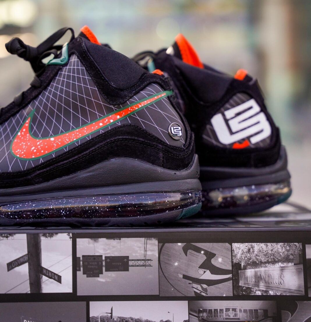 lebron 7 step travel