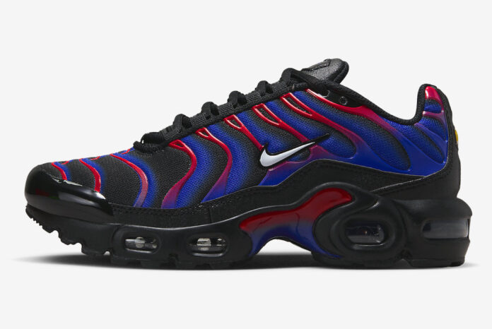 Nike Air Max Plus GS Spider-Man FQ2406-001 Release Date | SneakerFiles