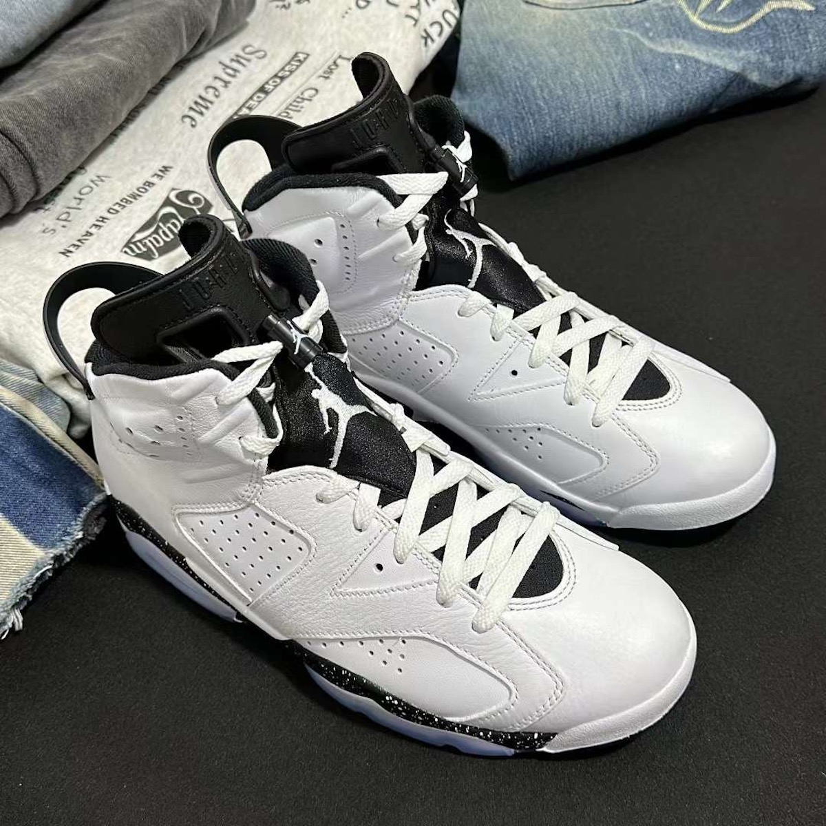 Air Jordan 6 Reverse Oreo White Black CT8529-112 | SneakerFiles