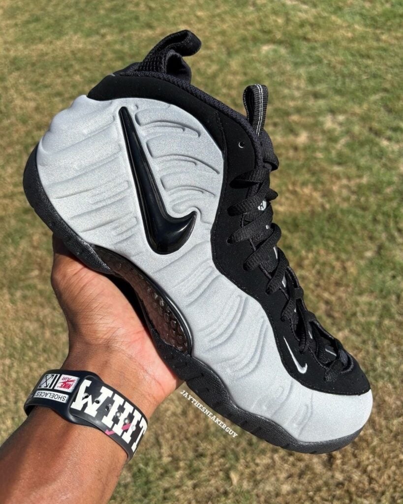 Nike Air Foamposite Pro Wolf Grey Reflective HF0794-001