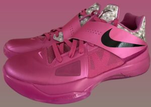 Nike KD 4 “Aunt Pearl” Releases Holiday 2024