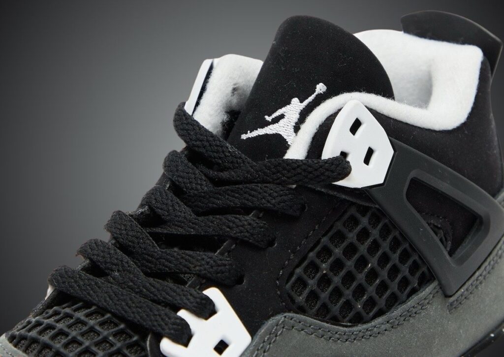 Air Jordan 4 Fear Kids Release Info