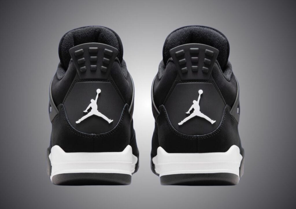 Air Jordan 4 Black White Thunder FQ8138-001