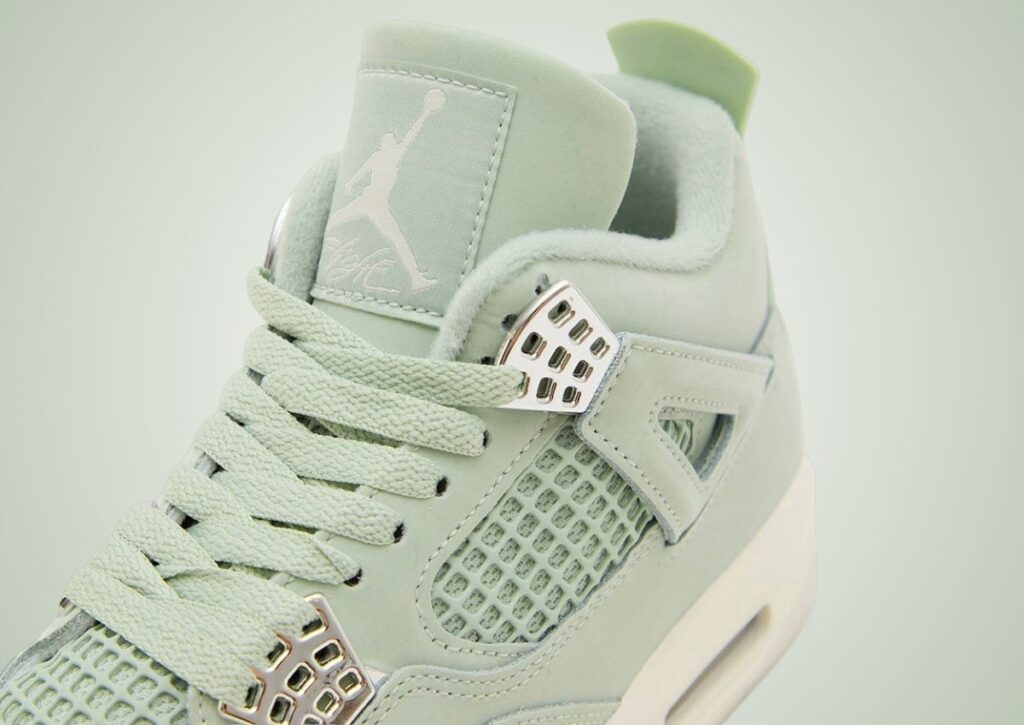 Air Jordan 4 Seafoam Sail HV0823-003