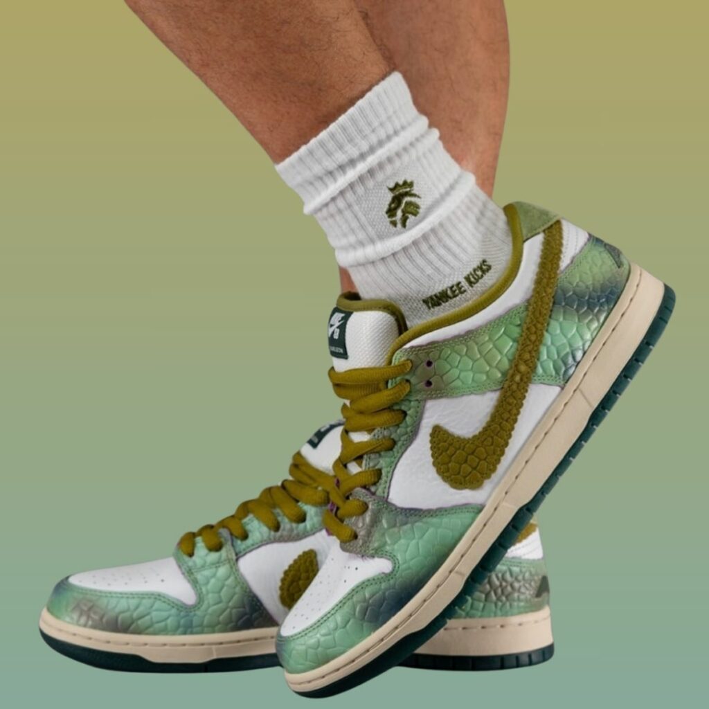Alexis Sablone Nike SB Dunk Low HJ3386-300 On-Feet