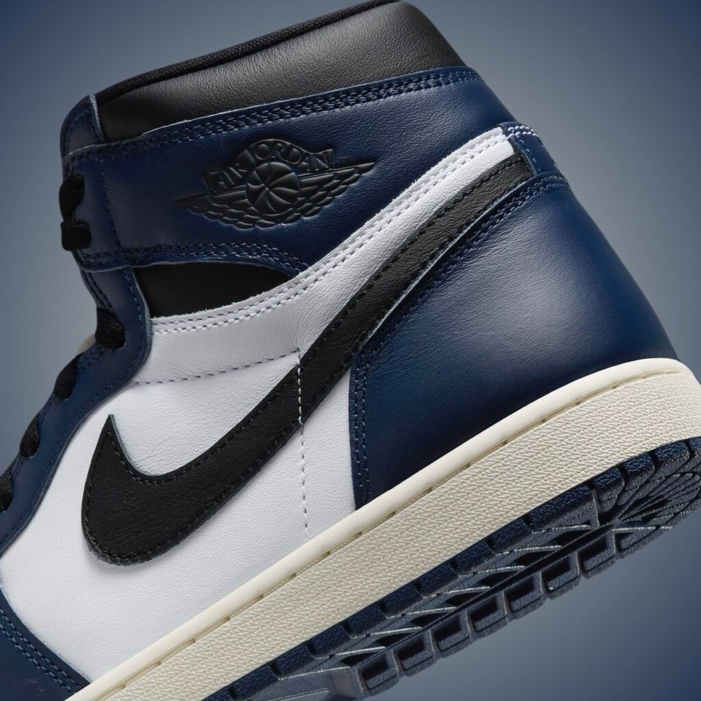 Midnight Navy Air Jordan 1 High OG 2024