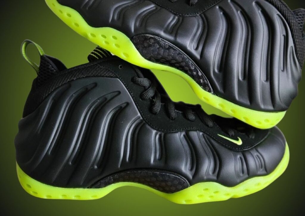 Nike foamposite dark green best sale