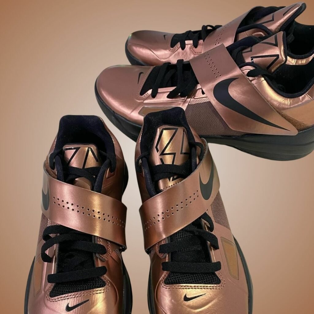 Nike KD 4 Christmas 2024 FZ5913-800