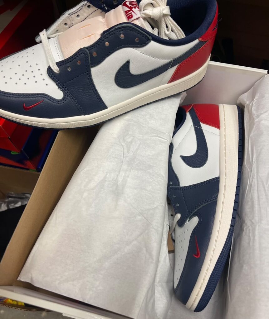 Air Jordan 1 Low OG Howard University HQ2993-100