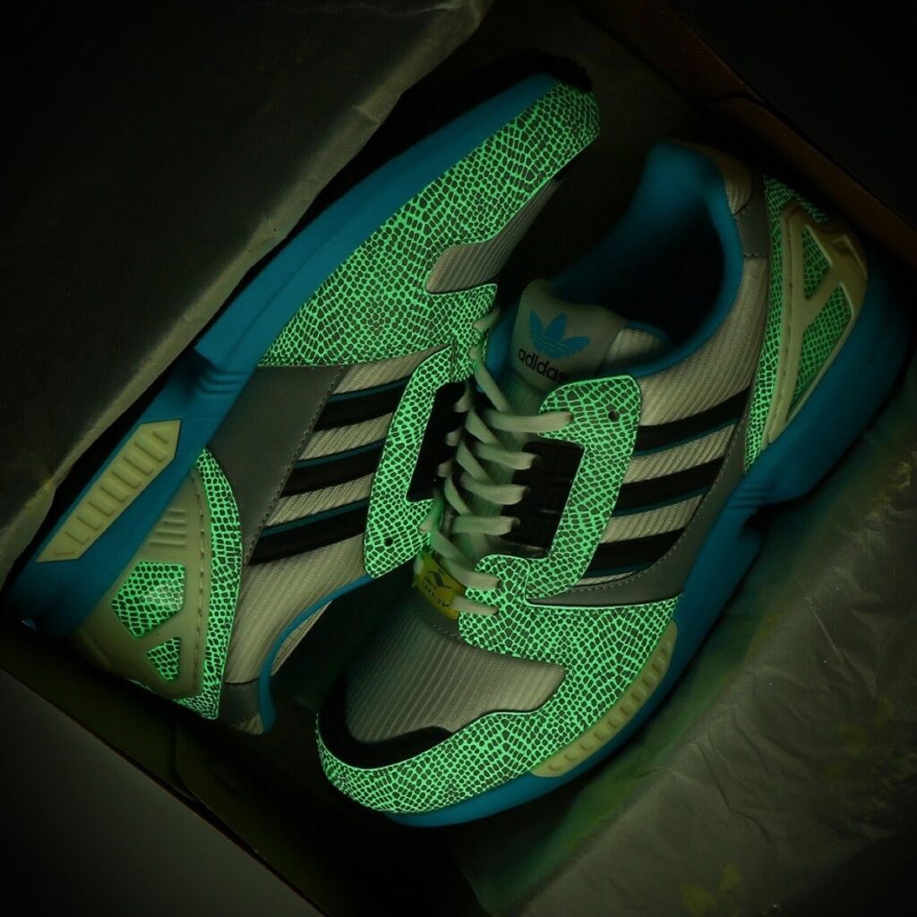 atmos adidas ZX 8000 Glow in the Dark Snake 2024 IH3363