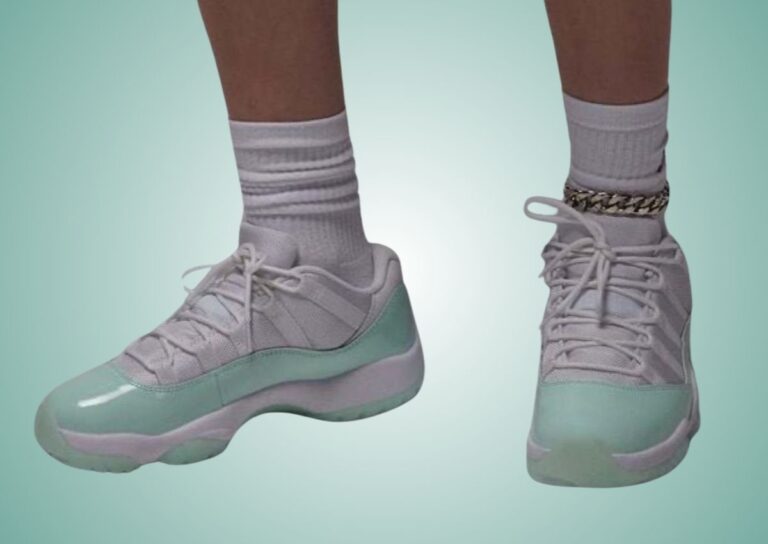 Air Jordan 11 Low Igloo 2025