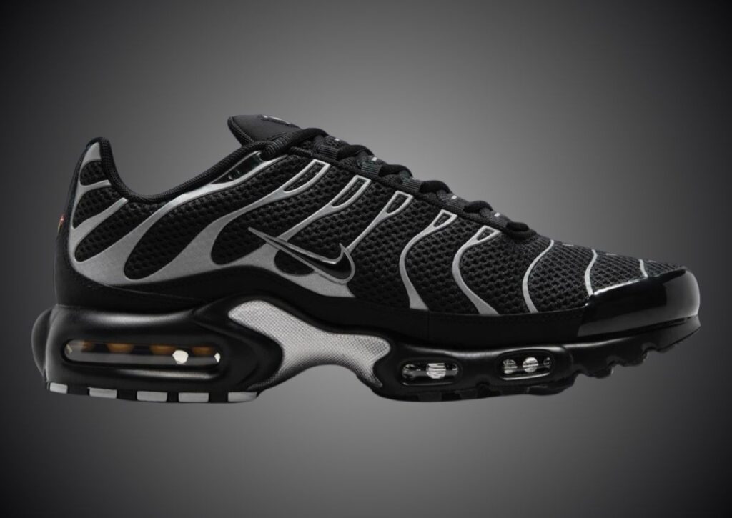 Nike Air Max Plus Black Reflective Metallic Silver HQ3029-001