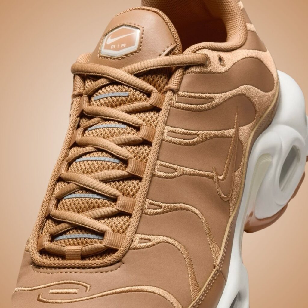 Nike Air Max Plus Flax FZ8815-200