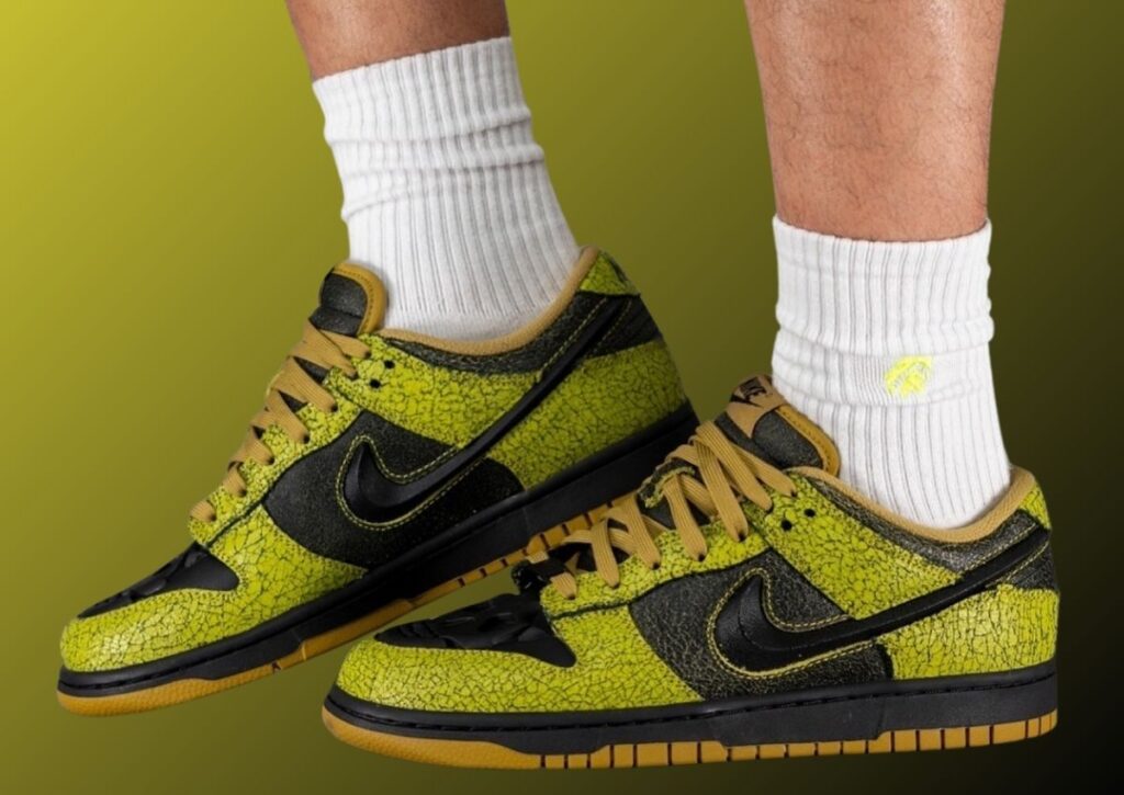 Nike Dunk Low Halloween 2024 On-Feet