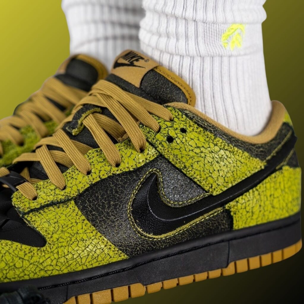 Nike Dunk Low Halloween 2024 On-Feet