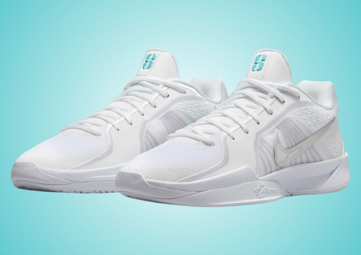 Nike 2 color shoes sale