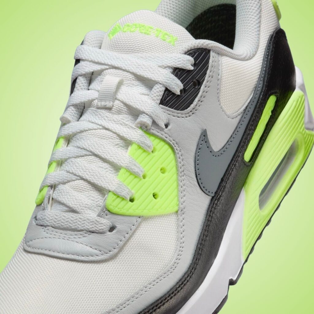 Nike Air Max 90 GORE-TEX Volt FD5810-102