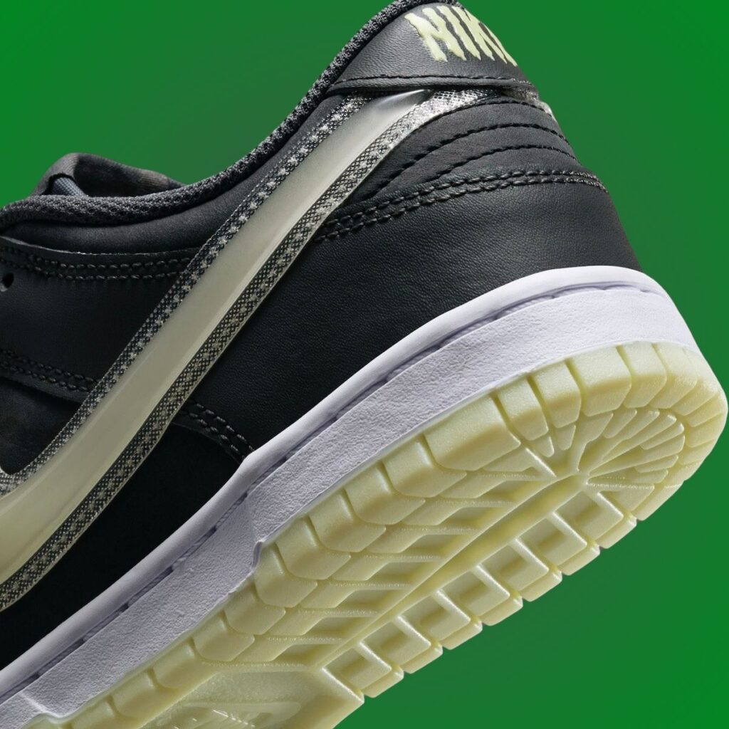 Nike Dunk Low GS Glow in the Dark HQ3569-068