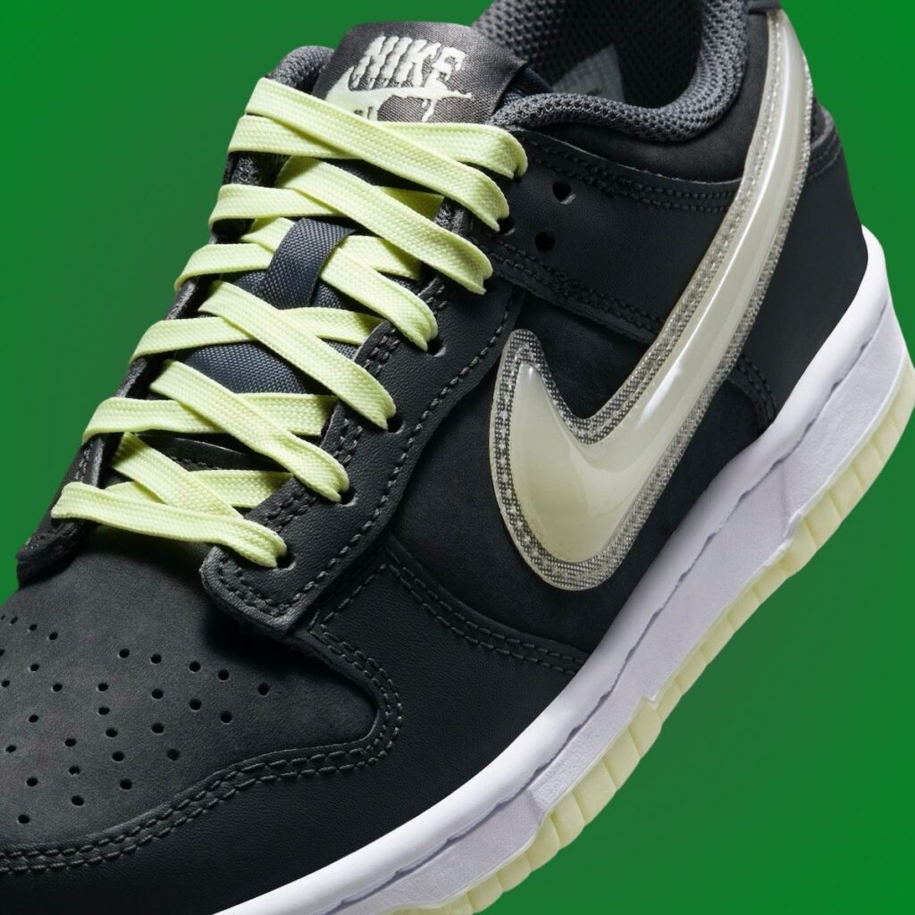 Nike Dunk Low GS Glow in the Dark HQ3569-068