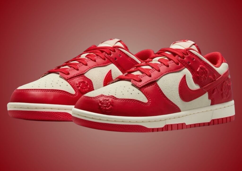 Nike Dunk Low Roses 2025