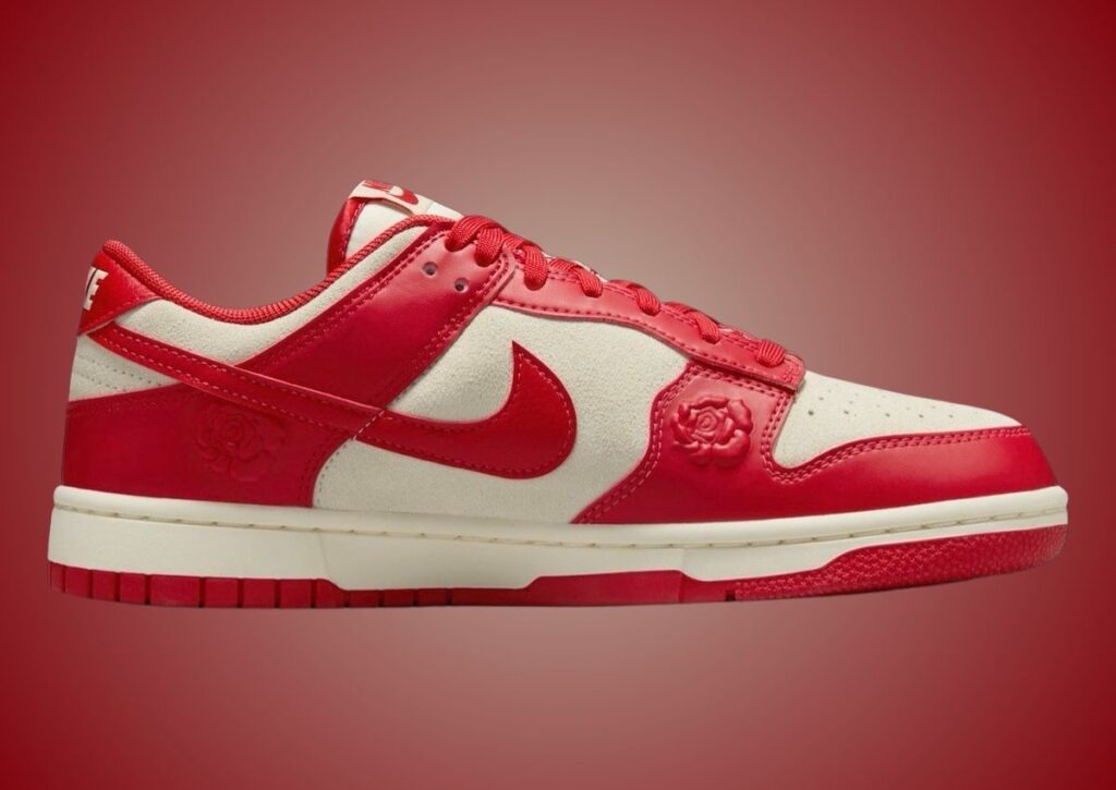 Nike Dunk Low Roses 2025