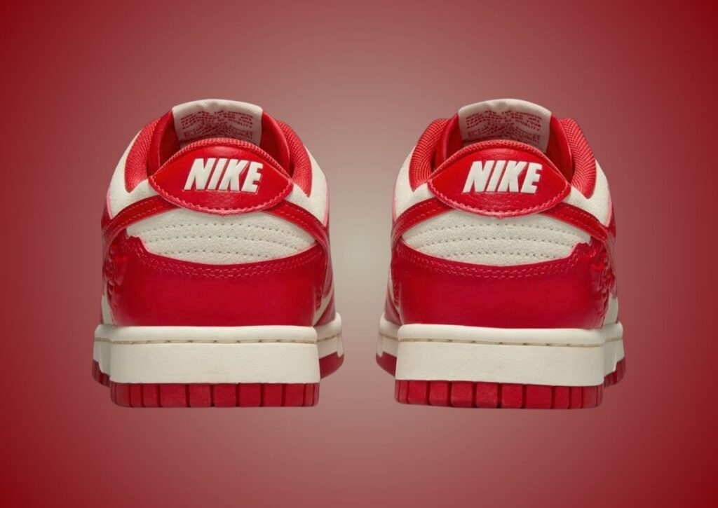 Nike Dunk Low Roses 2025