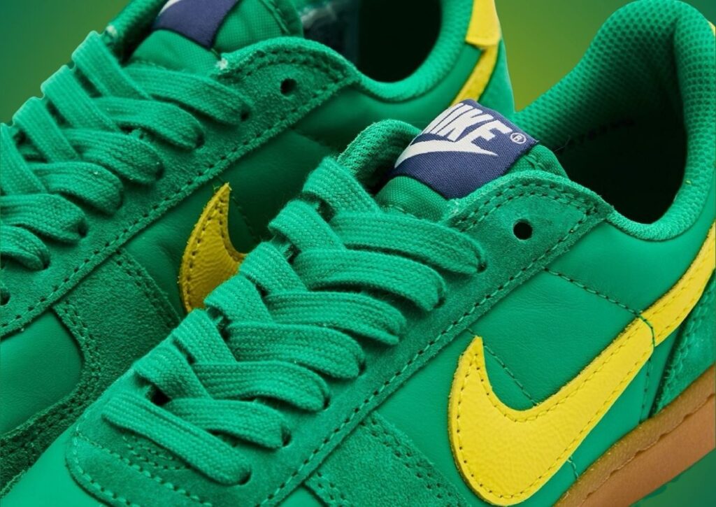 Nike Field General 82 Oregon HF3165-300