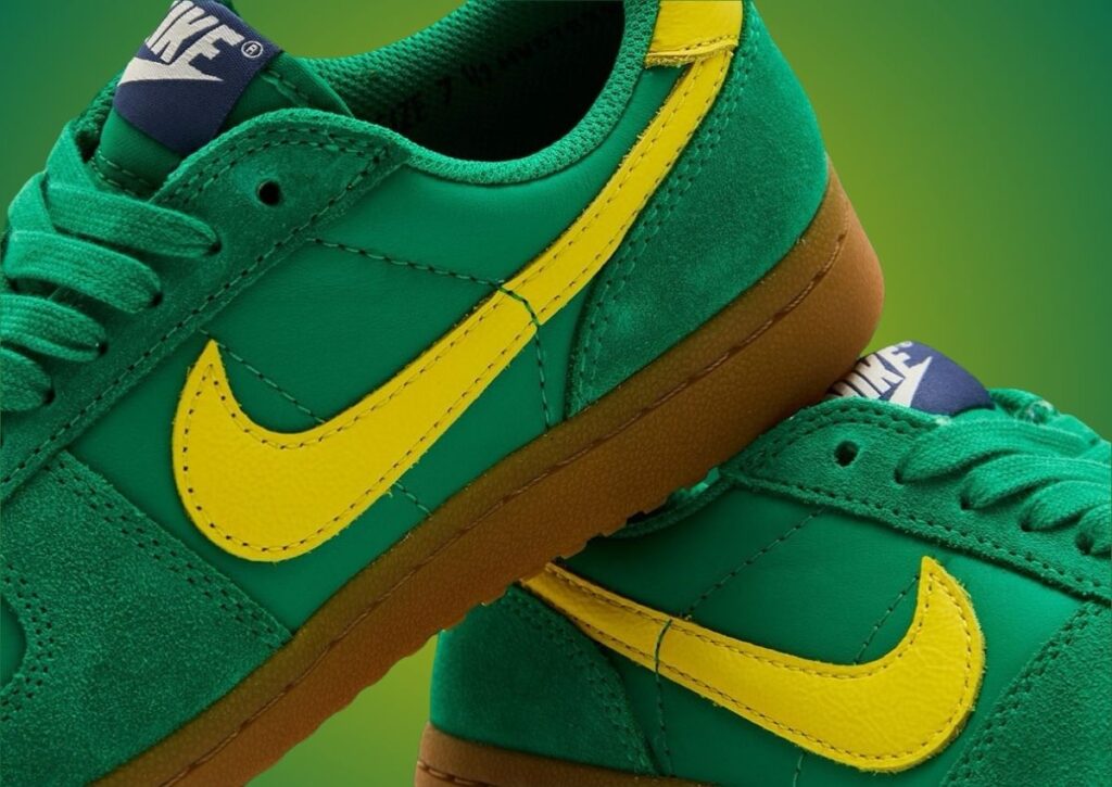 Nike Field General 82 Oregon HF3165-300