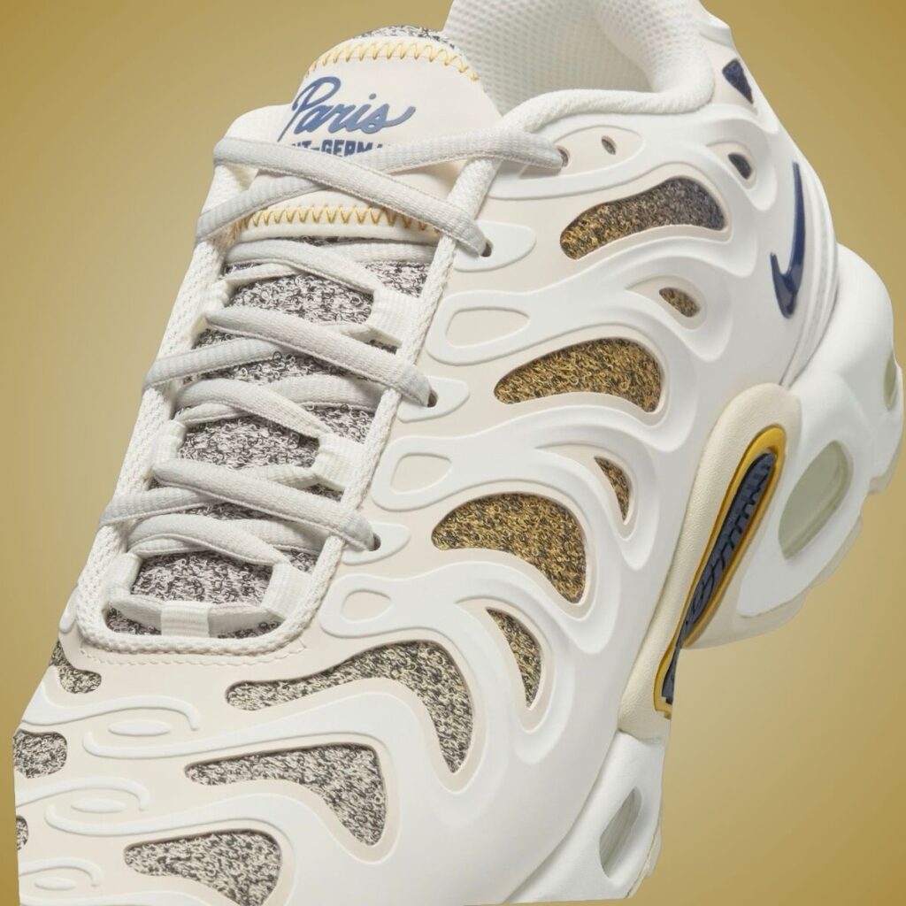 PSG Nike Air Max Plus Drift Phantom Wheat Gold FZ4748-100