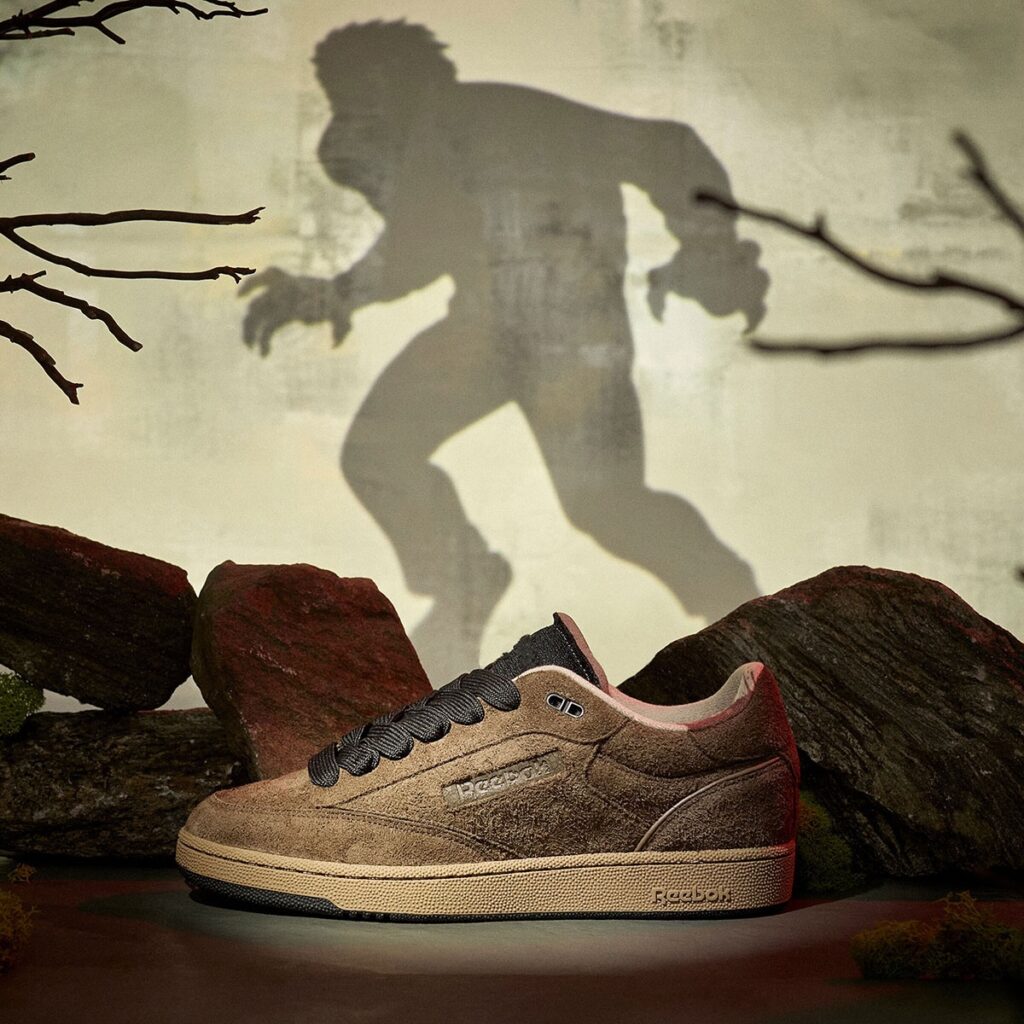 Universal Monsters Reebok BB 4000 II Dracula Wolfman 100210965