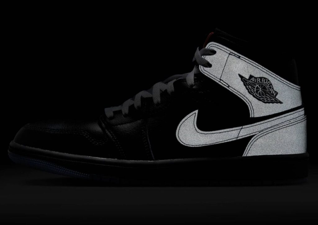 Air Jordan 1 Mid Black Metallic Reimagined HV5177-010