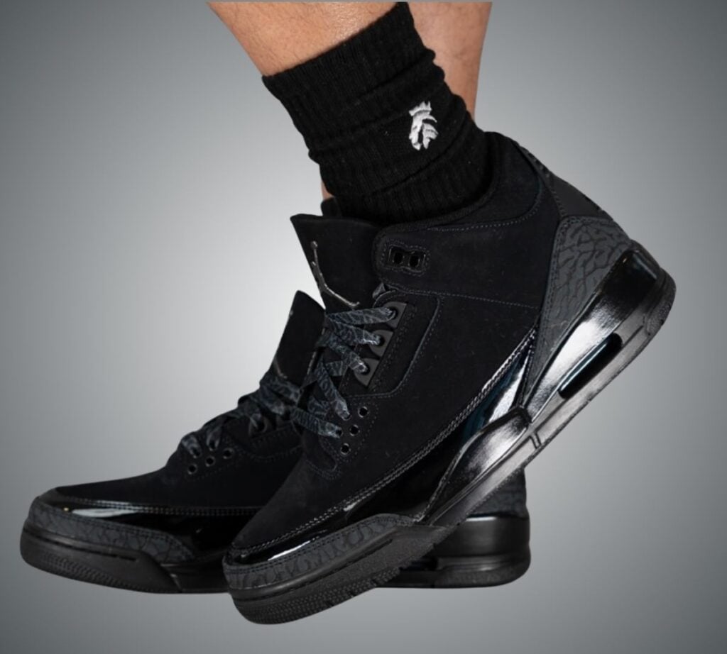 Air Jordan 3 Black Cat 2025 CT8532-001 On-Feet