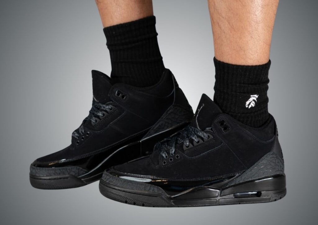 Air Jordan 3 Black Cat 2025 CT8532-001 On-Feet