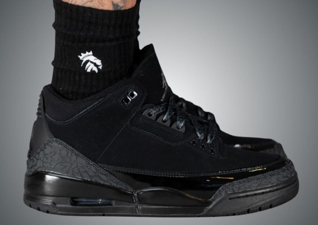 Air Jordan 3 Black Cat 2025 On-Foot CT8532-001