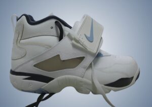 Nike Air Diamond Turf “Must Be the Money” Releases Fall 2025