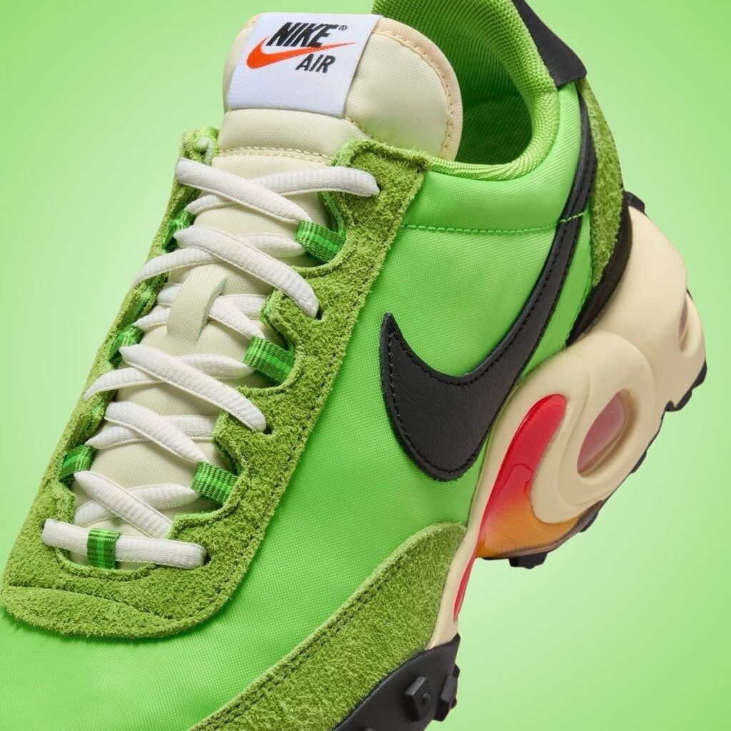 Nike Air Max Waffle SP Action Green FV6946-301