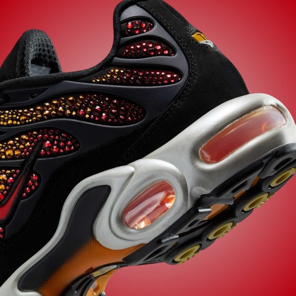 Swarovski Nike Air Max Plus Sunset FZ9042-001