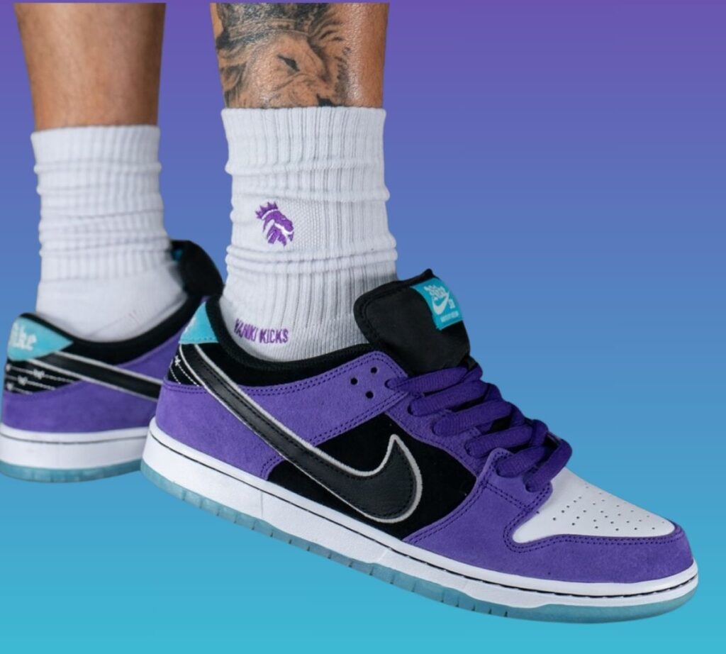 Hayley Wilson Nike SB Dunk Low HJ0513-500 On-Feet