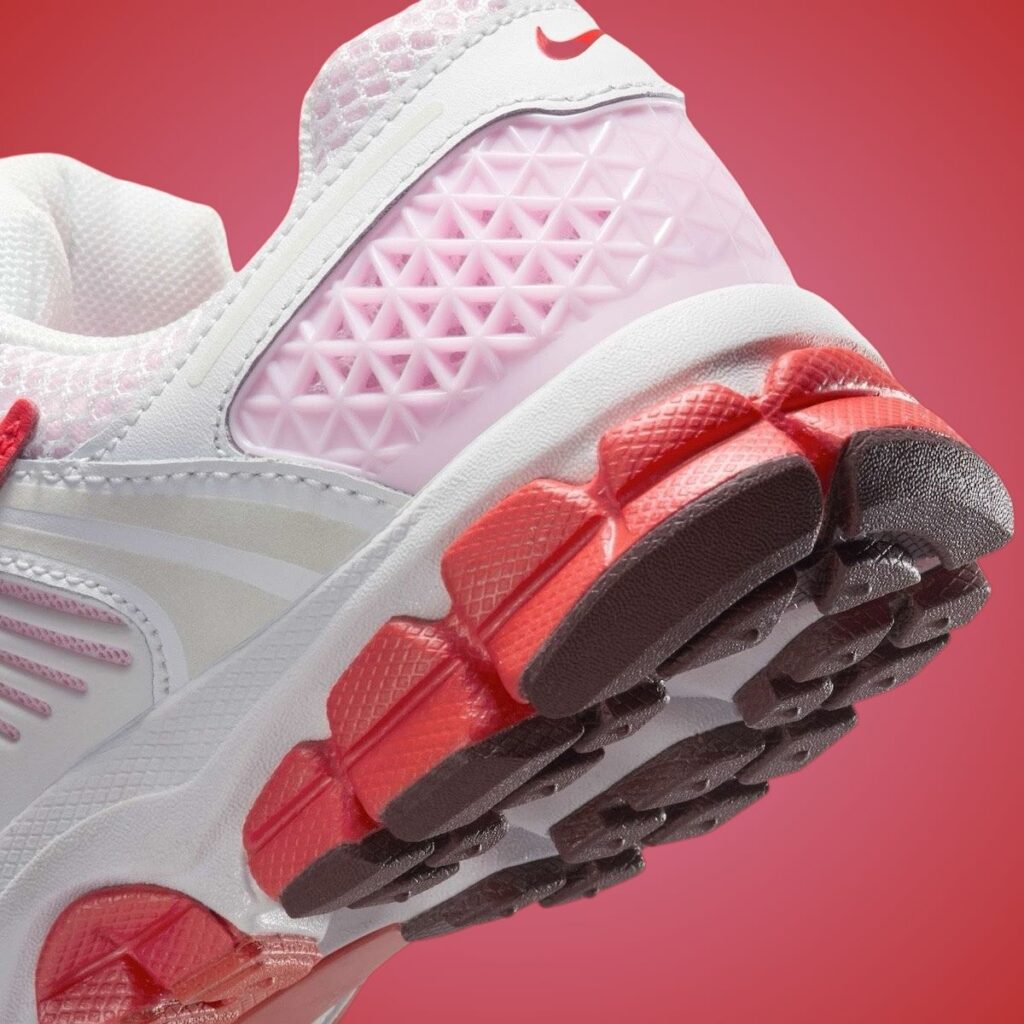 Nike Zoom Vomero 5 GS Valentines Day HV5171-121