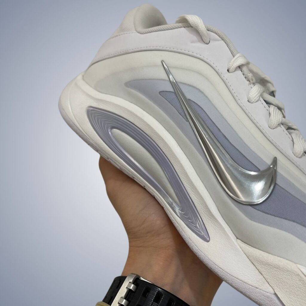Nike AOne White FZ8605-100